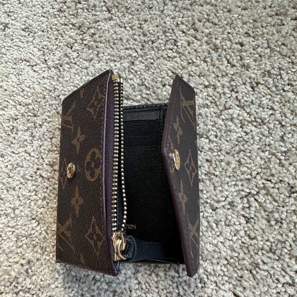 Wallet - Picture 3 of 3